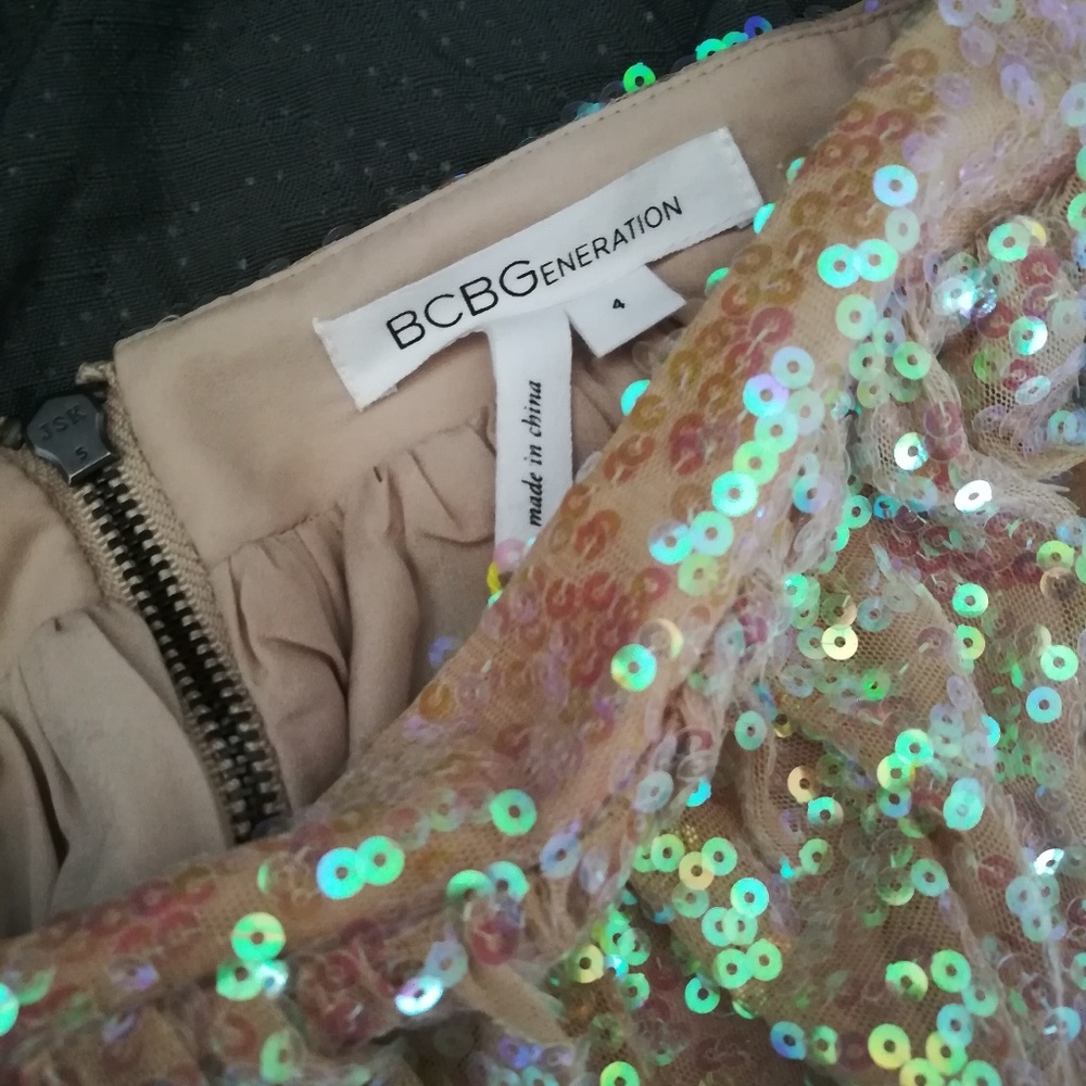 BCBG Nude Sequin Skirt - Picture 3 of 6